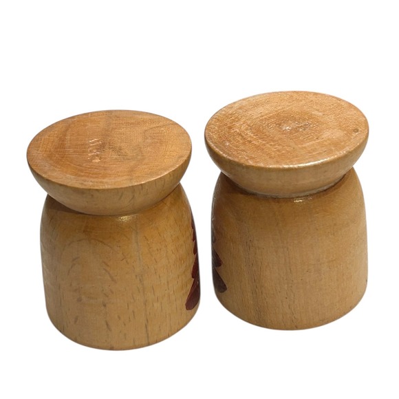 Vintage Wooden Egg Cups Set of 2 Hand Painted Faces Unique Kitchen Decor Japan - Picture 8 of 10